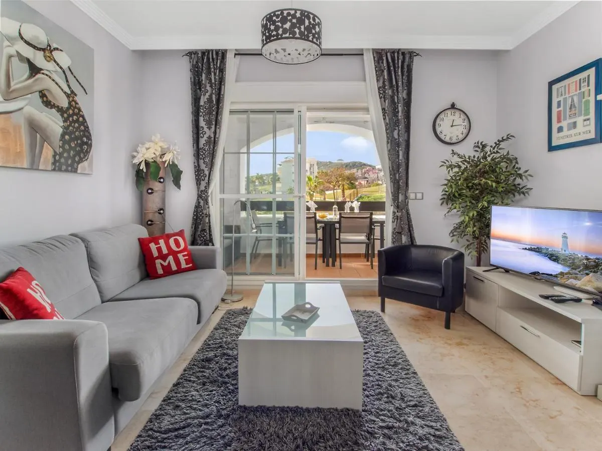 2091- Apt Close From All Amenities Манилва Апартаменты
