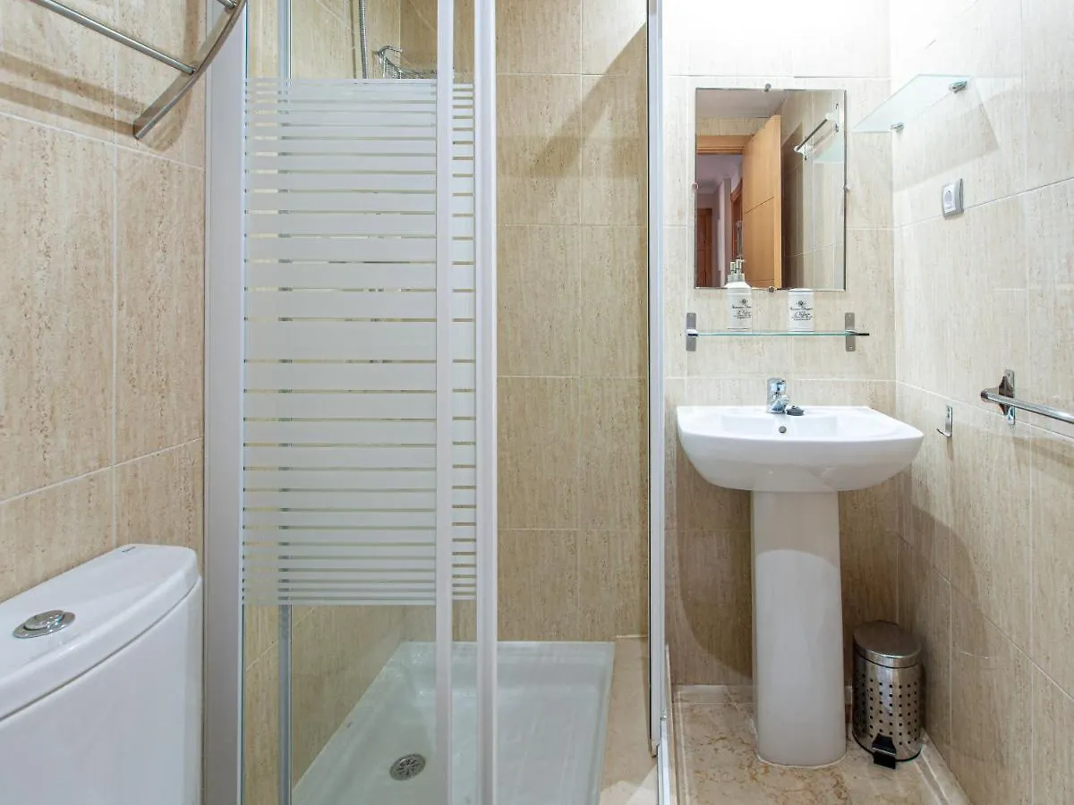 2091- Apt Close From All Amenities Манилва 0*,  Испания