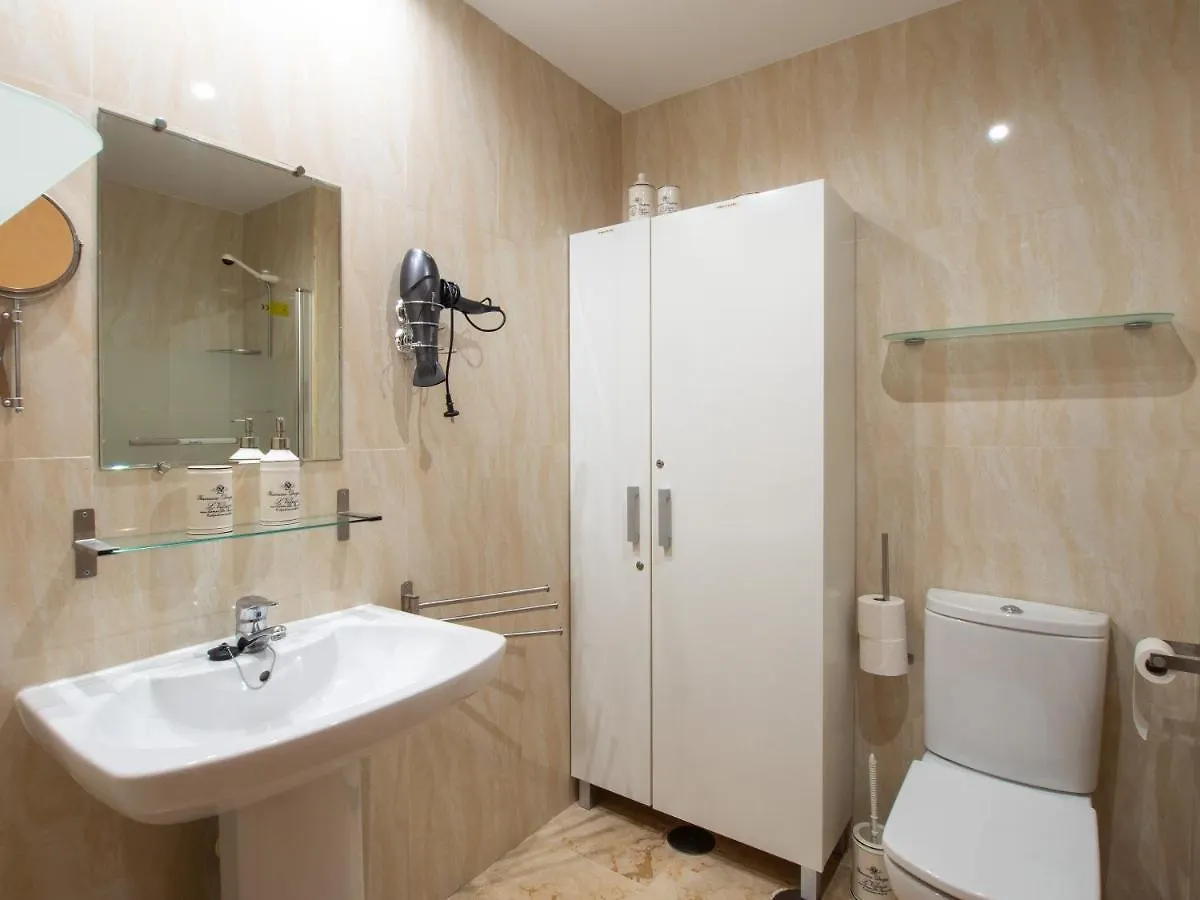 2091- Apt Close From All Amenities Манилва 0*,